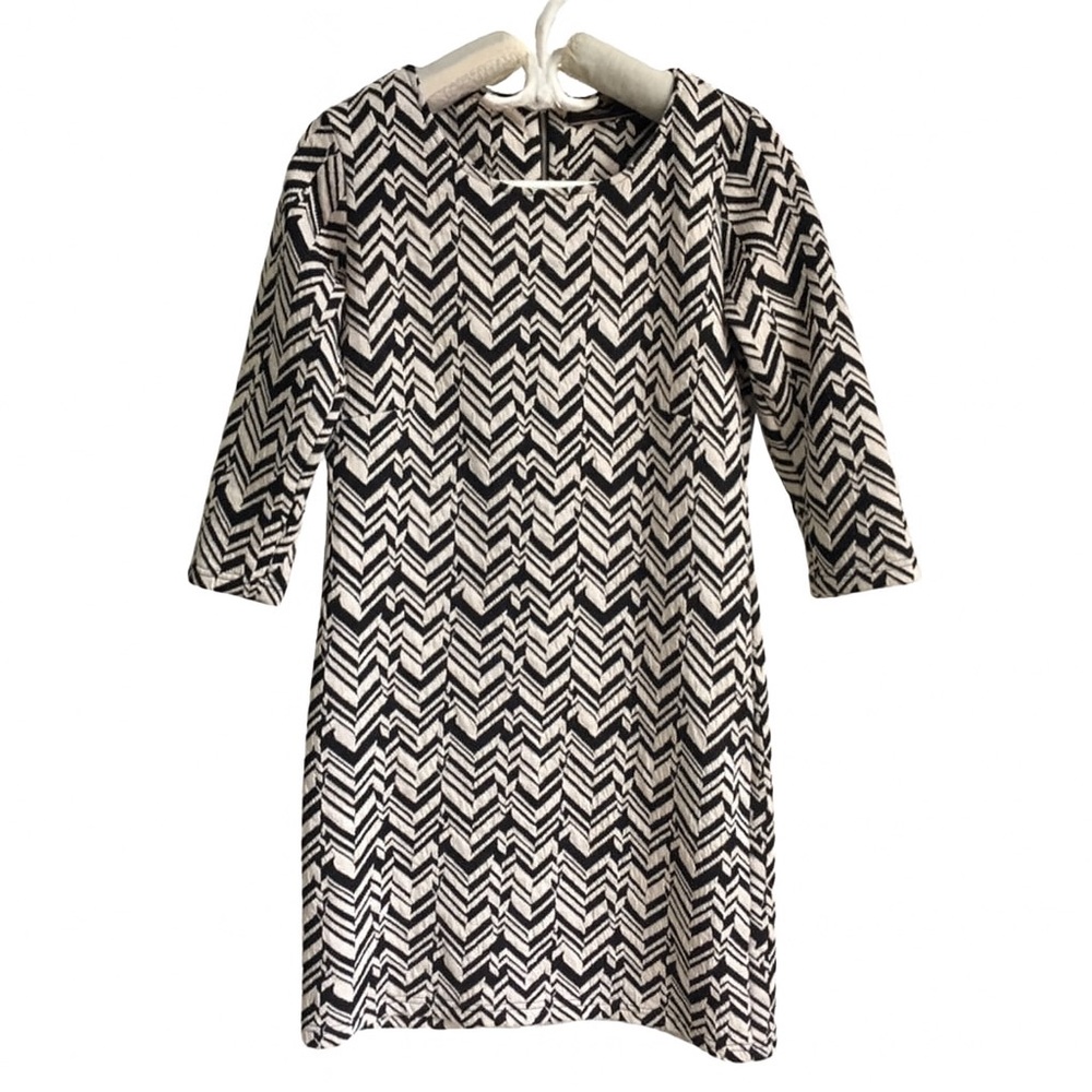Soyaconcept Black and Ivory Chevron Dress Size Small